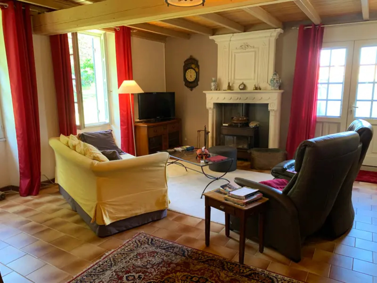Photos 8 - Agricole - jolie maison avec batiments et 9500 m2 terrain boisé