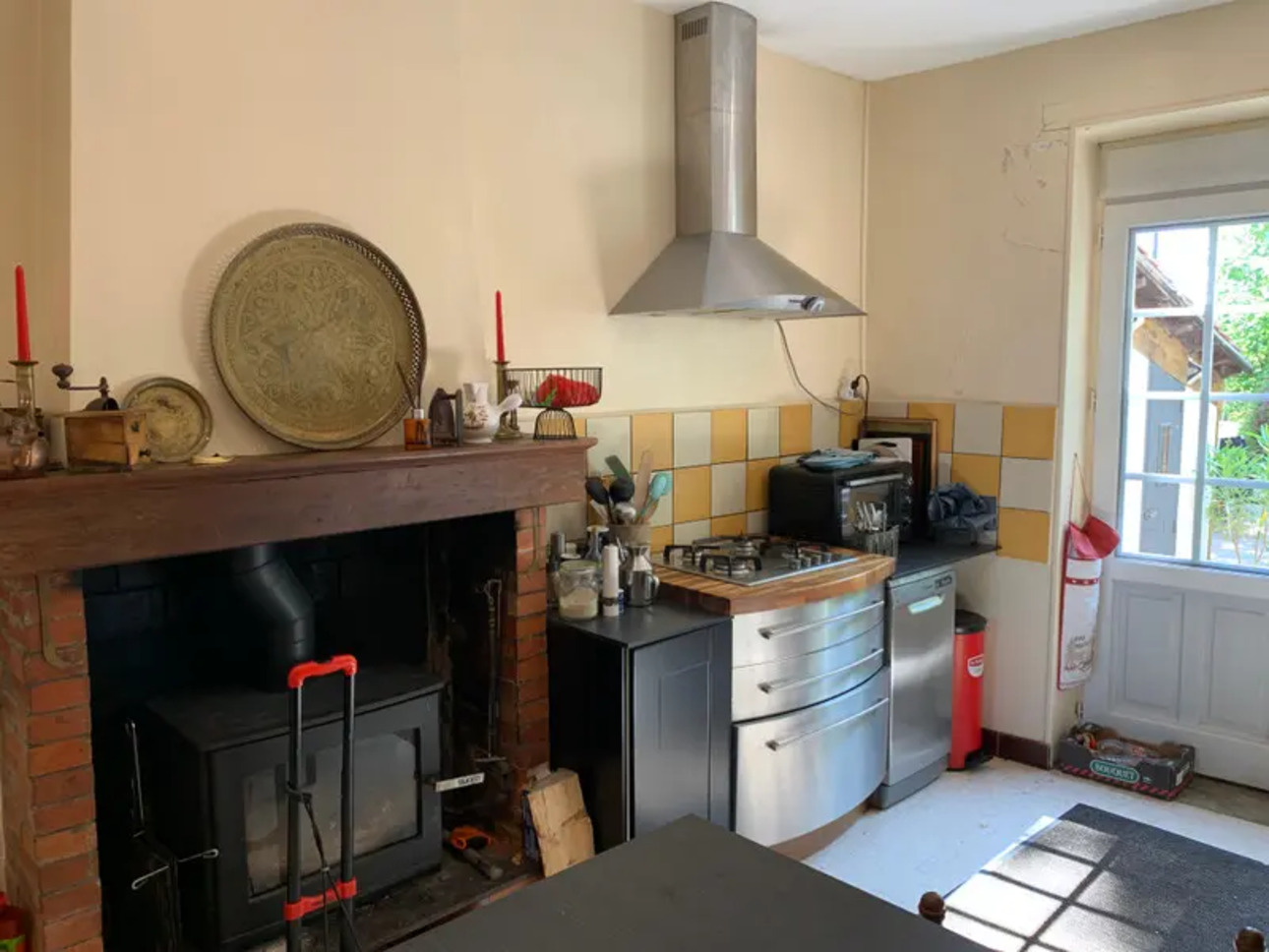 Photos 11 - Agricole - jolie maison avec batiments et 9500 m2 terrain boisé