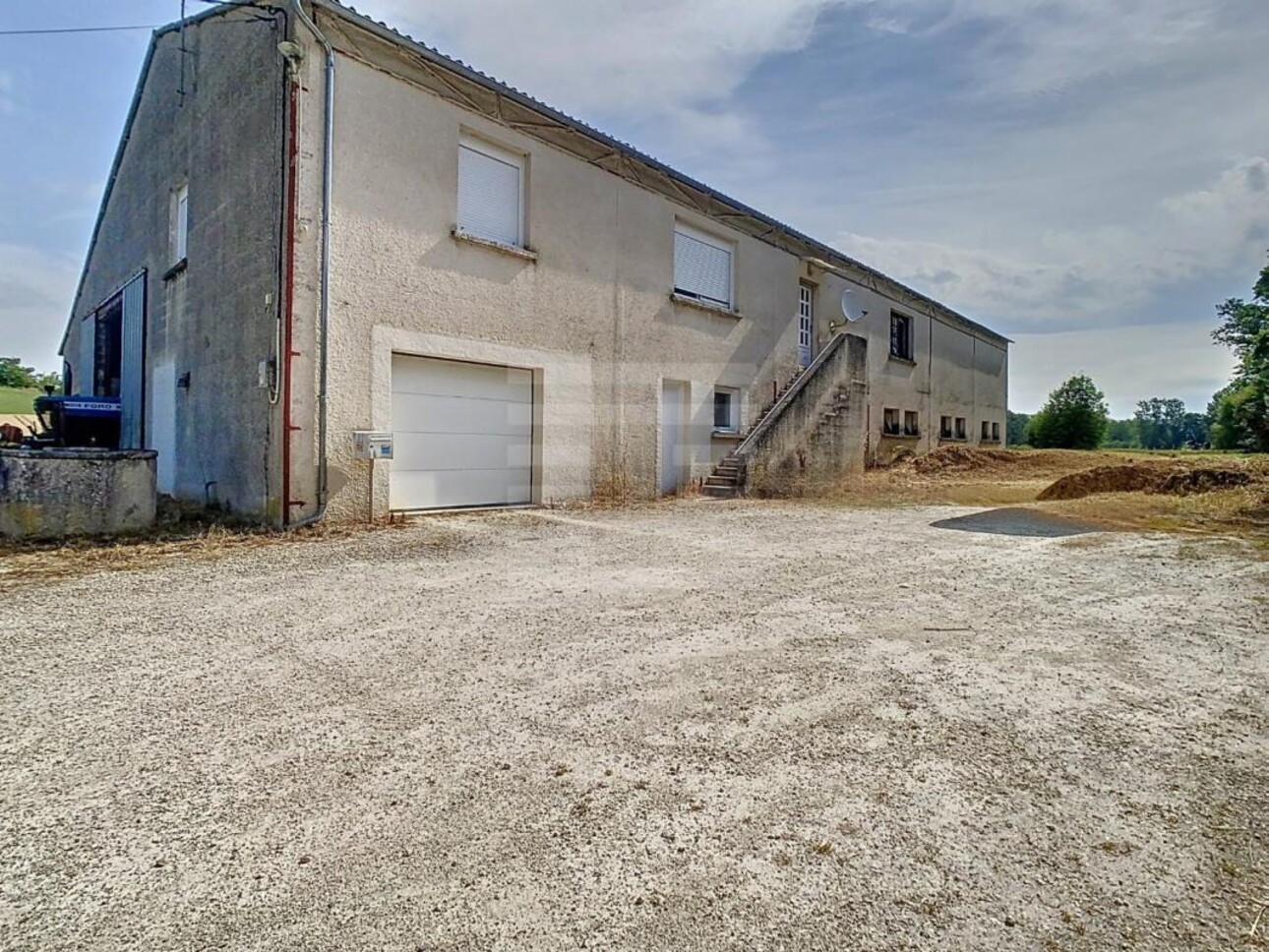 Photos 9 - Tourist - Farm with outbuildings