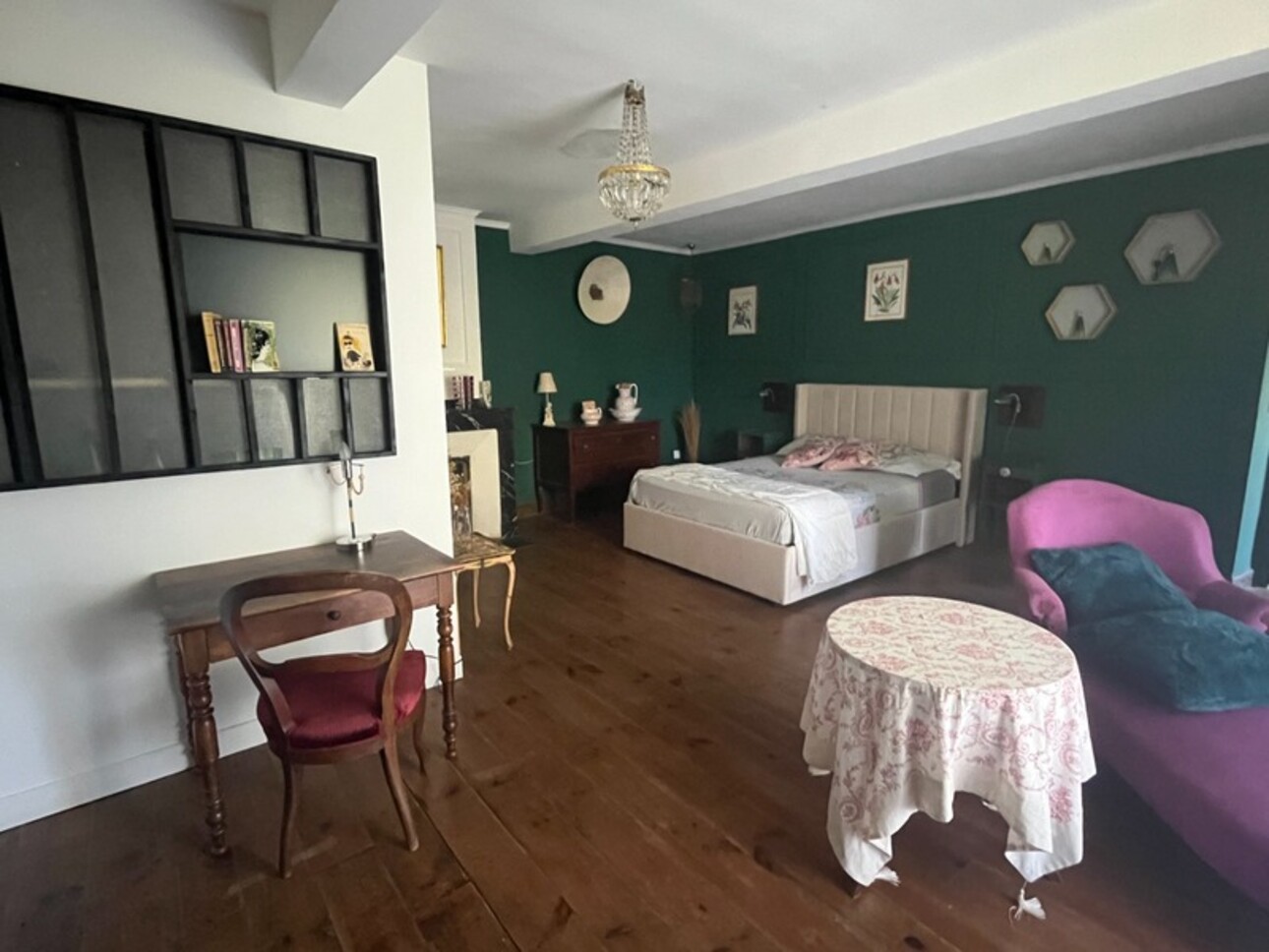 Photos 21 - Prestige - MIELAN 6 minutes: PROPRIETE de CHARME XVIIIs avec VUE, 5 chambres, garage, 1hectare, piscine, rénovation de qualité pour famille ou /et chambres d hôtes
