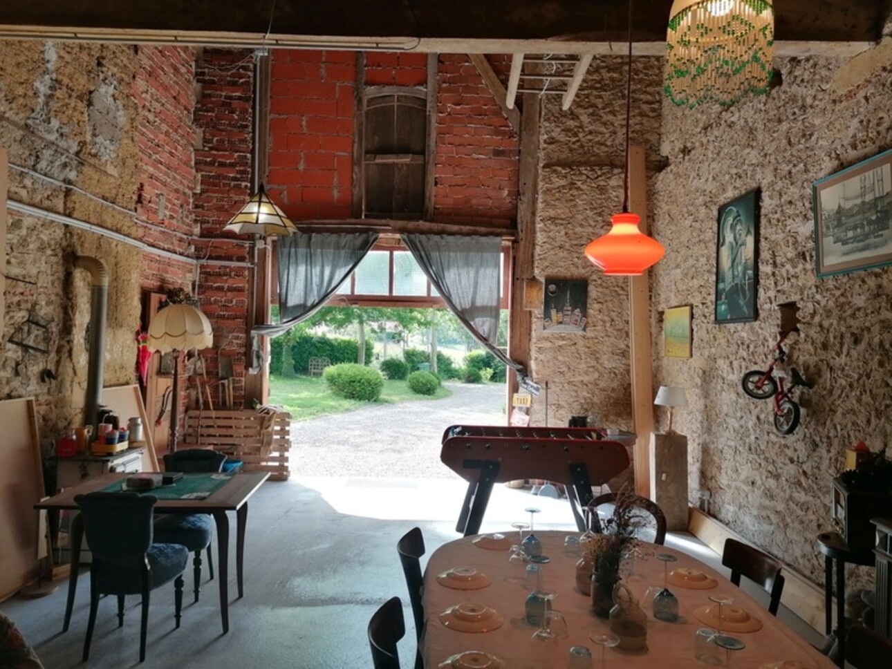 Photos 24 - Prestige - MIELAN 6 minutes: PROPRIETE de CHARME XVIIIs avec VUE, 5 chambres, garage, 1hectare, piscine, rénovation de qualité pour famille ou /et chambres d hôtes