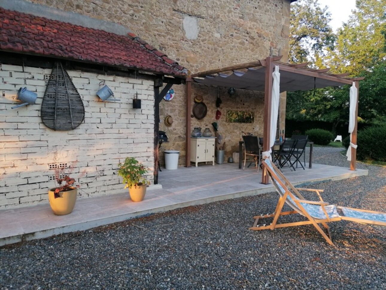 Photos 32 - Prestige - MIELAN 6 minutes: PROPRIETE de CHARME XVIIIs avec VUE, 5 chambres, garage, 1hectare, piscine, rénovation de qualité pour famille ou /et chambres d hôtes