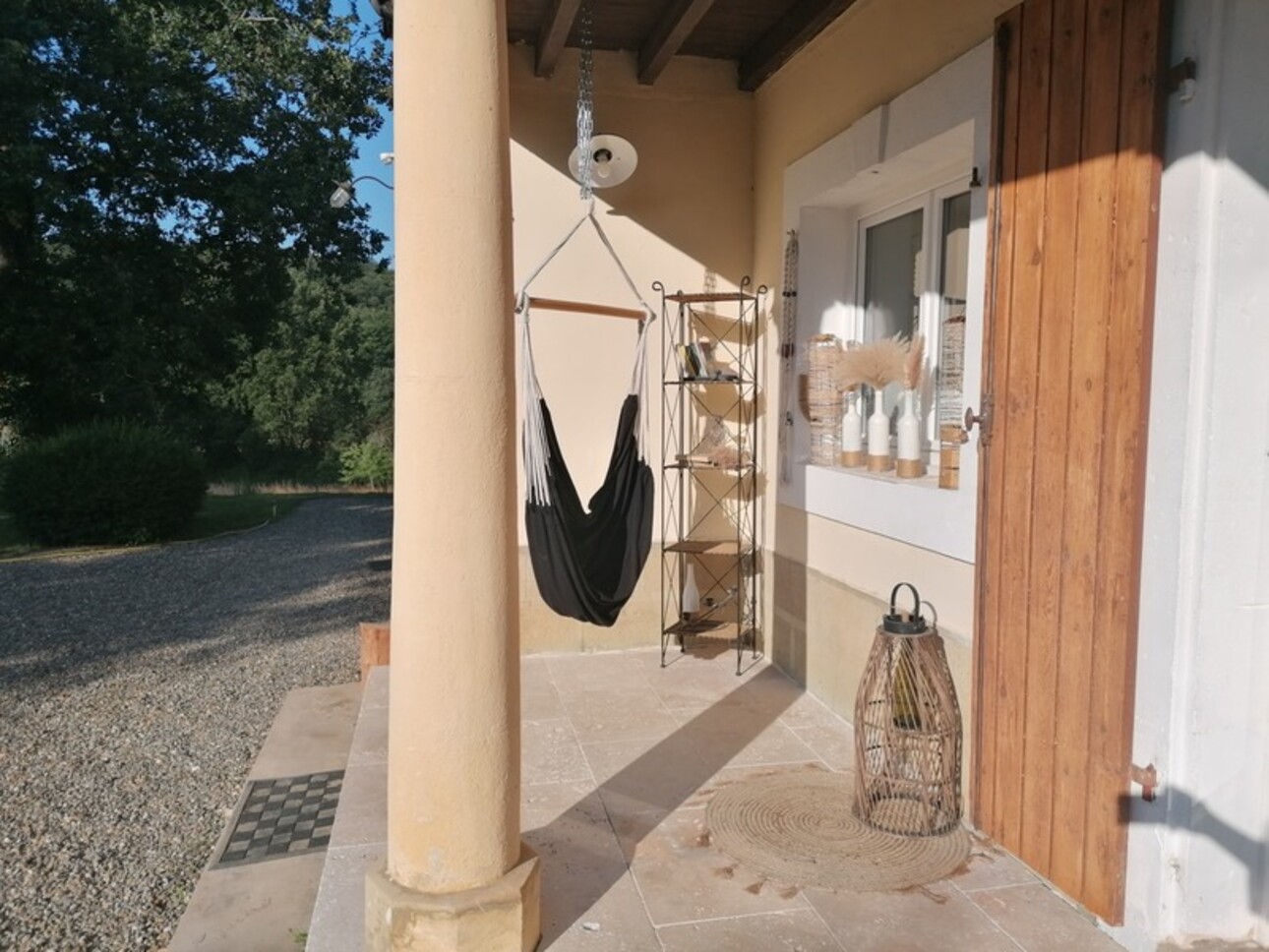 Photos 37 - Prestige - MIELAN 6 minutes: PROPRIETE de CHARME XVIIIs avec VUE, 5 chambres, garage, 1hectare, piscine, rénovation de qualité pour famille ou /et chambres d hôtes