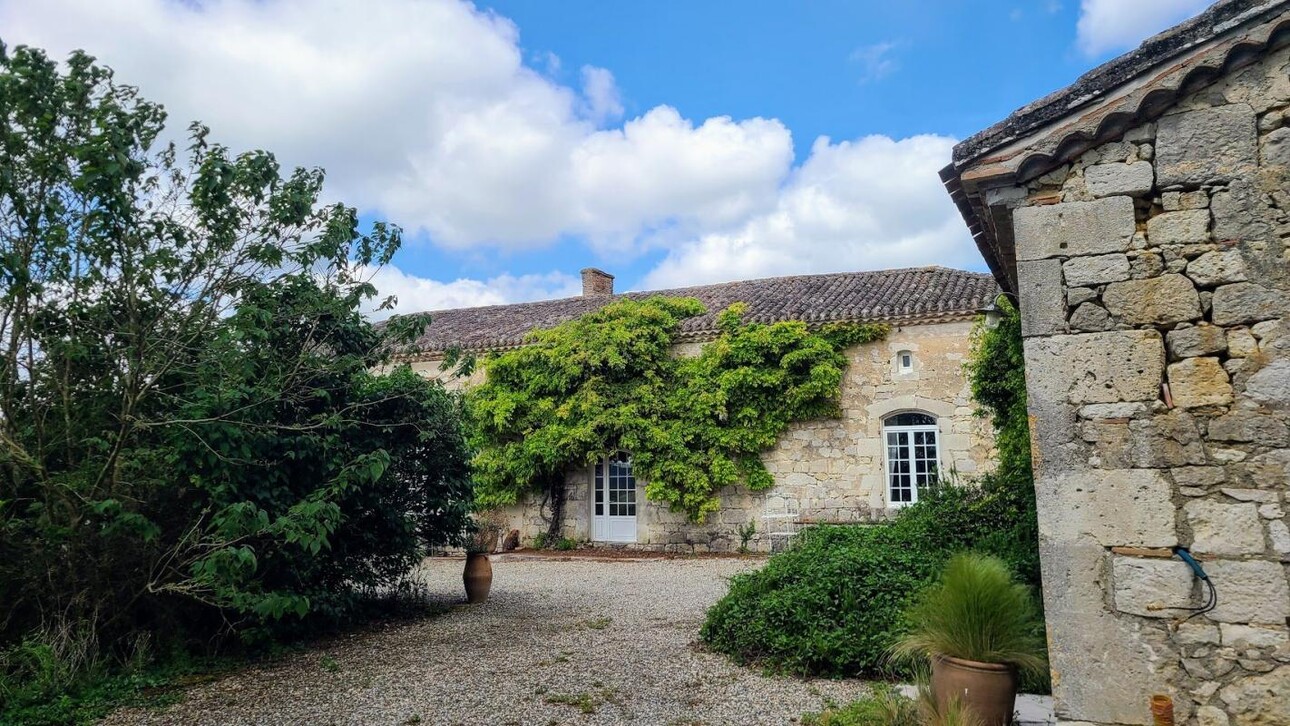 Photos 7 - Prestigious - Mansion