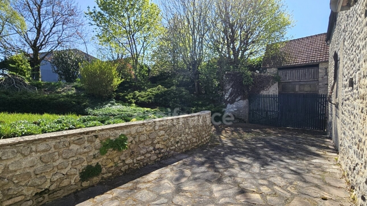 Photos 19 - Touristique - Propriete à vendre 6 pièces VILLENEUVE SUR AUVERS (91)