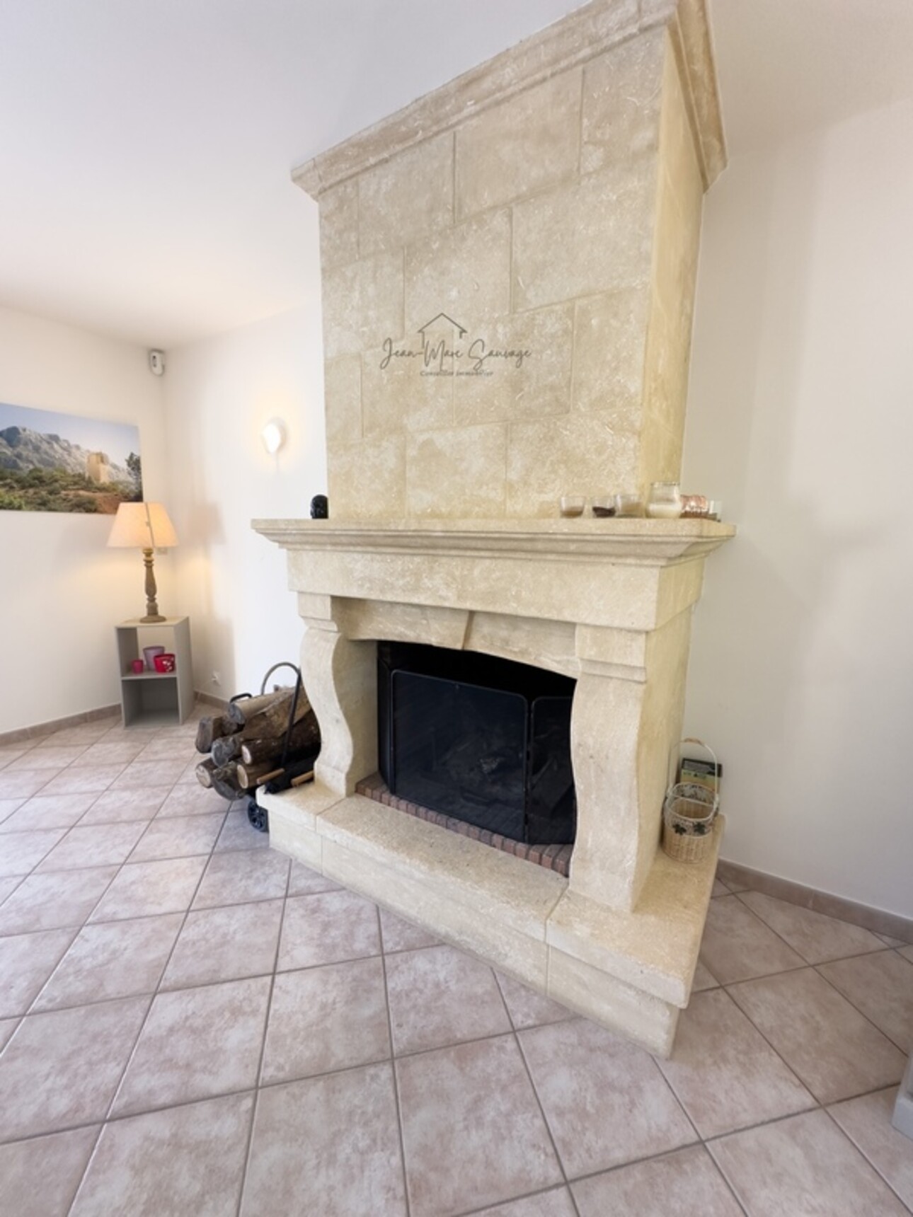 Photos 9 - Prestige - Bagnols-en-Forêt – villa 134 m² avec piscine à débordement et terrain de 2100 m²
