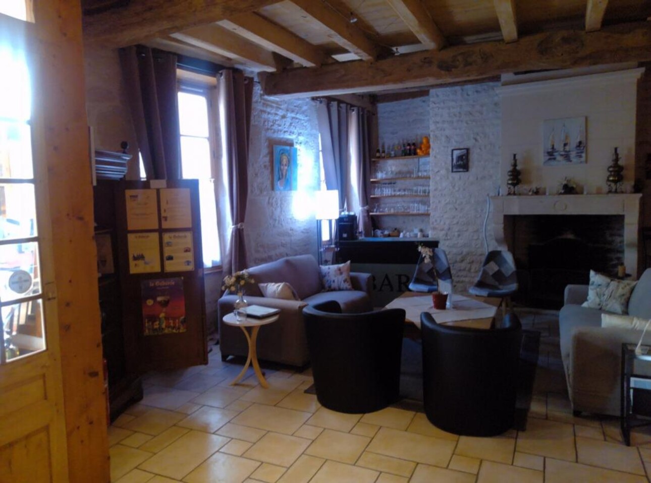 Photos 4 - Tourist - Hotel