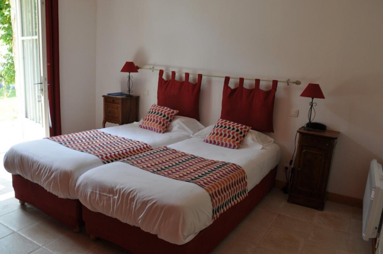 Photos 9 - Tourist - Hotel