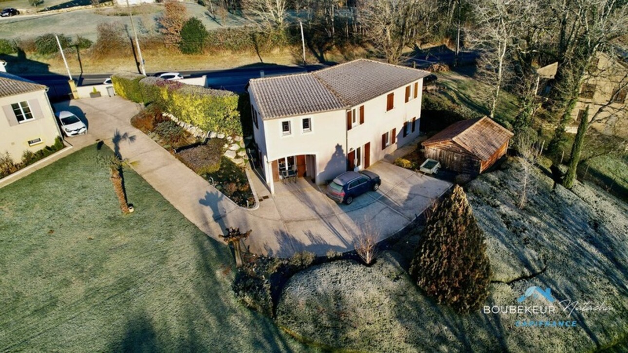 Photos 22 - Tourist - Property in Beaumontois-en-Périgord (24): renovated house 7p 190 m2, cottage m2, commercial premises