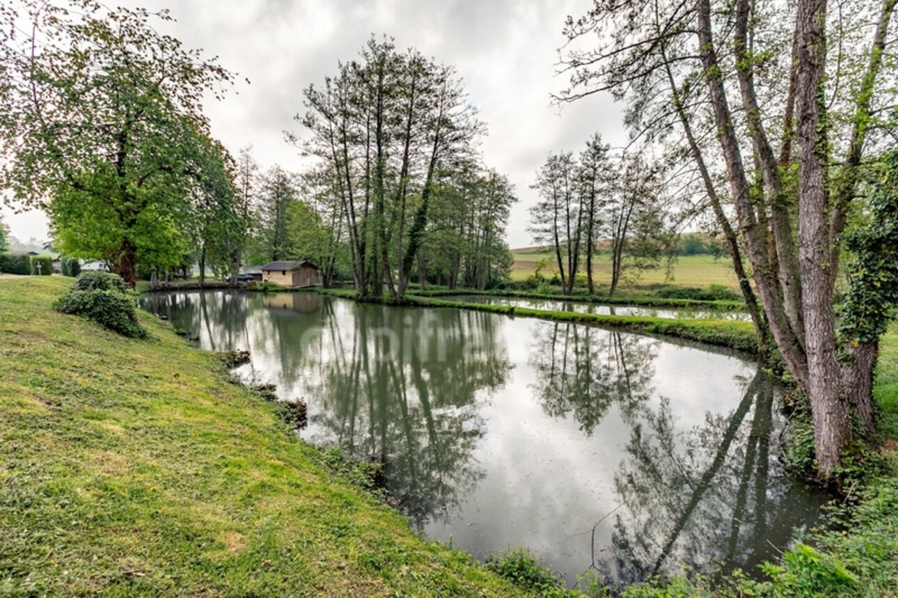 Photos 27 - Touristique - Propriété camping à vendre Laon (02) 1h15 de Paris