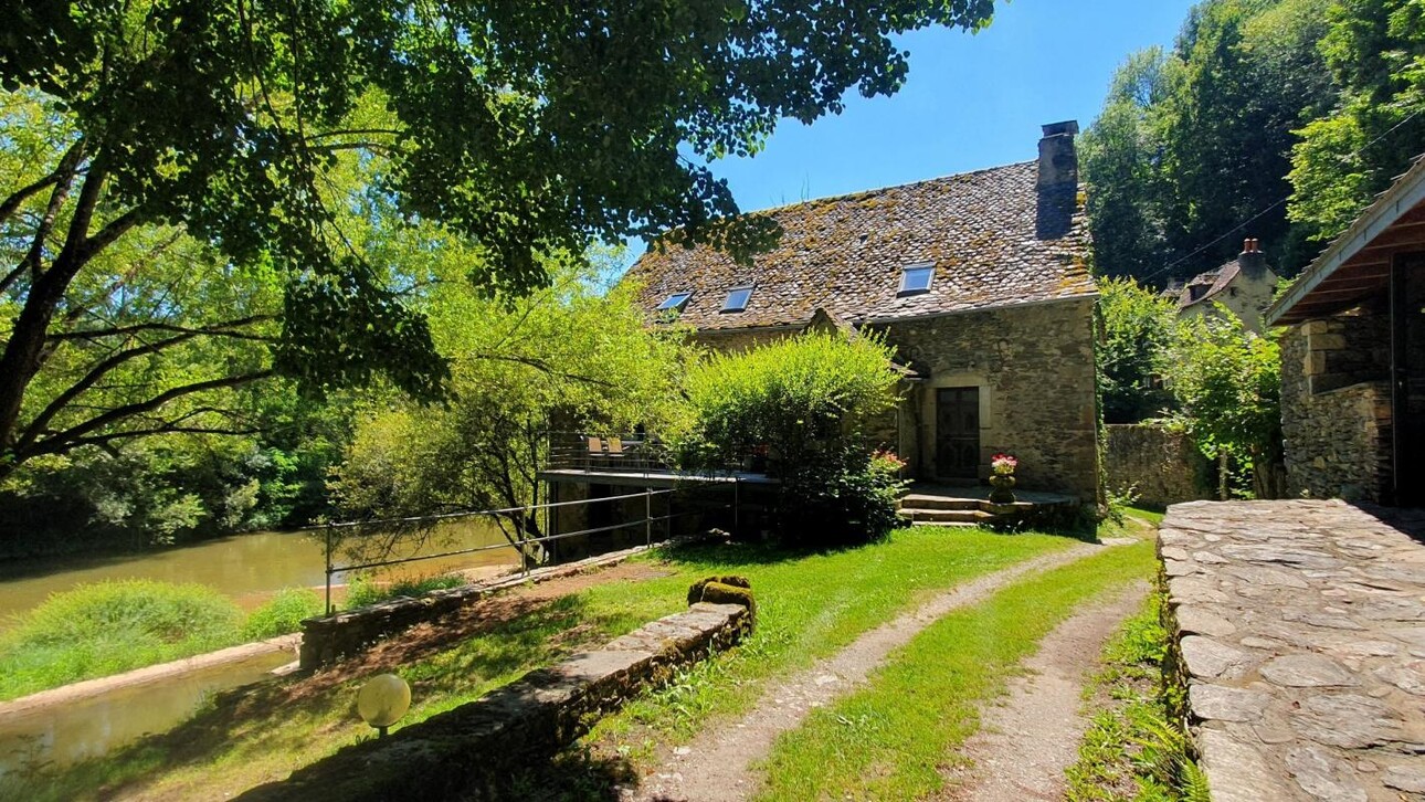 Photos 10 - Prestigious - Mill