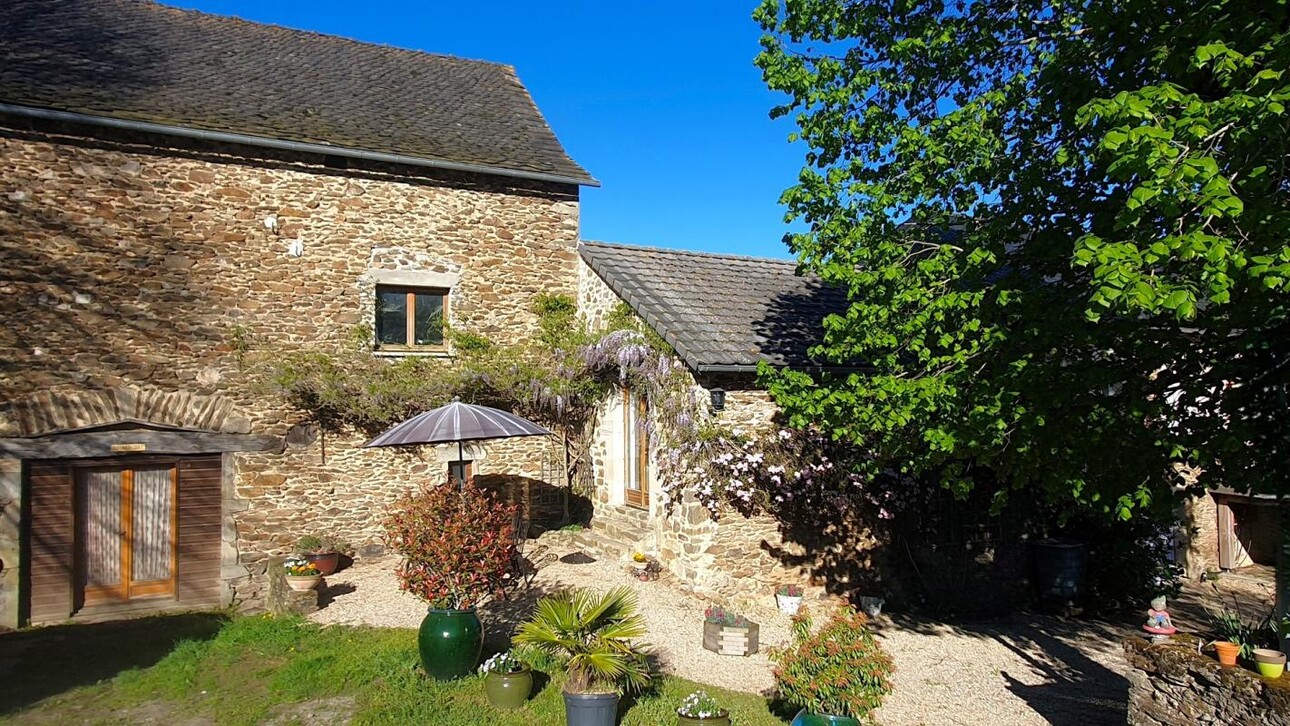 Photos 14 - Tourist - Farm with outbuildings