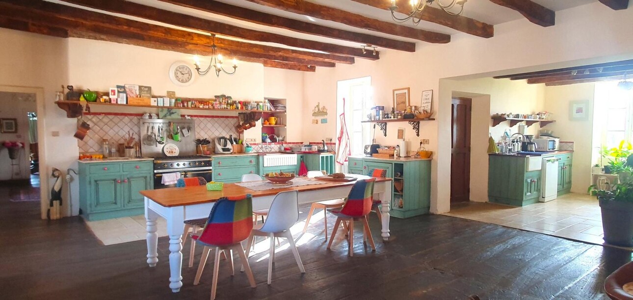 Photos 3 - Prestigious - Farm with outbuildings