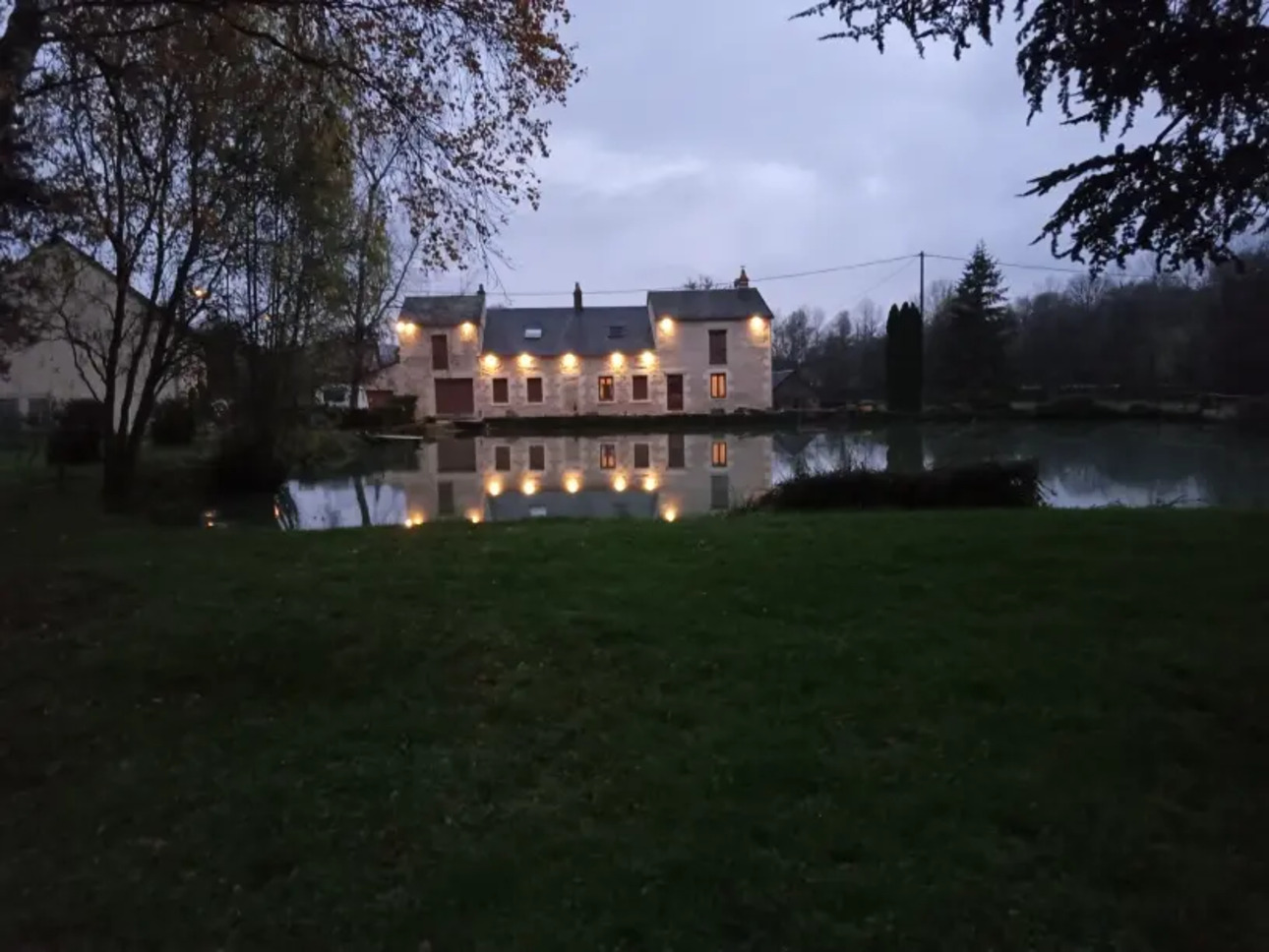 Photos 1 - Prestigious - Vds Moulin without work DPE A