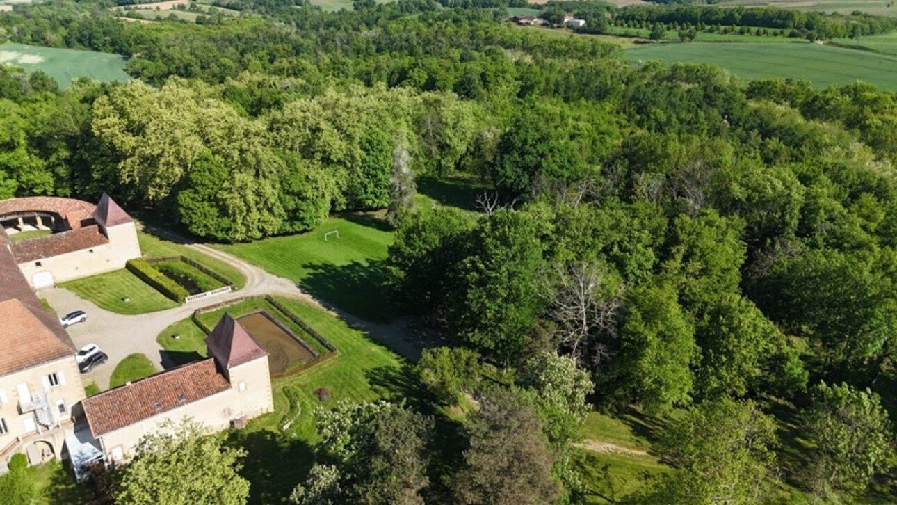 Photos 20 - Prestige - Dpt Gers (32), à vendre MARCIAC proche , Beau CHATEAU dominant sur 8ha ideal acueil public, EVENEMENTIEL, résidence séniors, communauté, habitat partagé