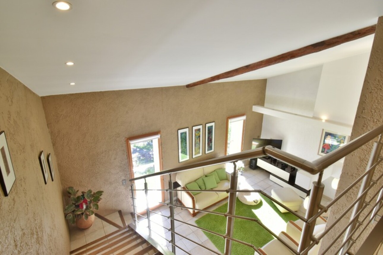 Photos 5 - Agricole - Propriété en pierre de 180 m² habitables sur 22 000 m² de terrain, vue dominante