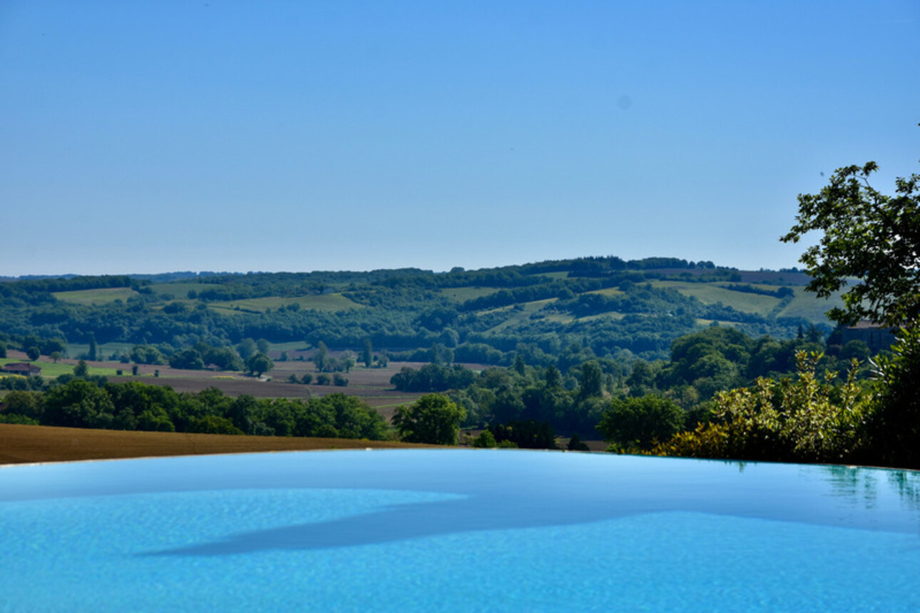 Photos 17 - Prestige - Dpt Gers (32), à vendre BAZIAN propriété P12 de 430 m² avec piscine et terrain de tennis - Terrain de 1,60 Ha