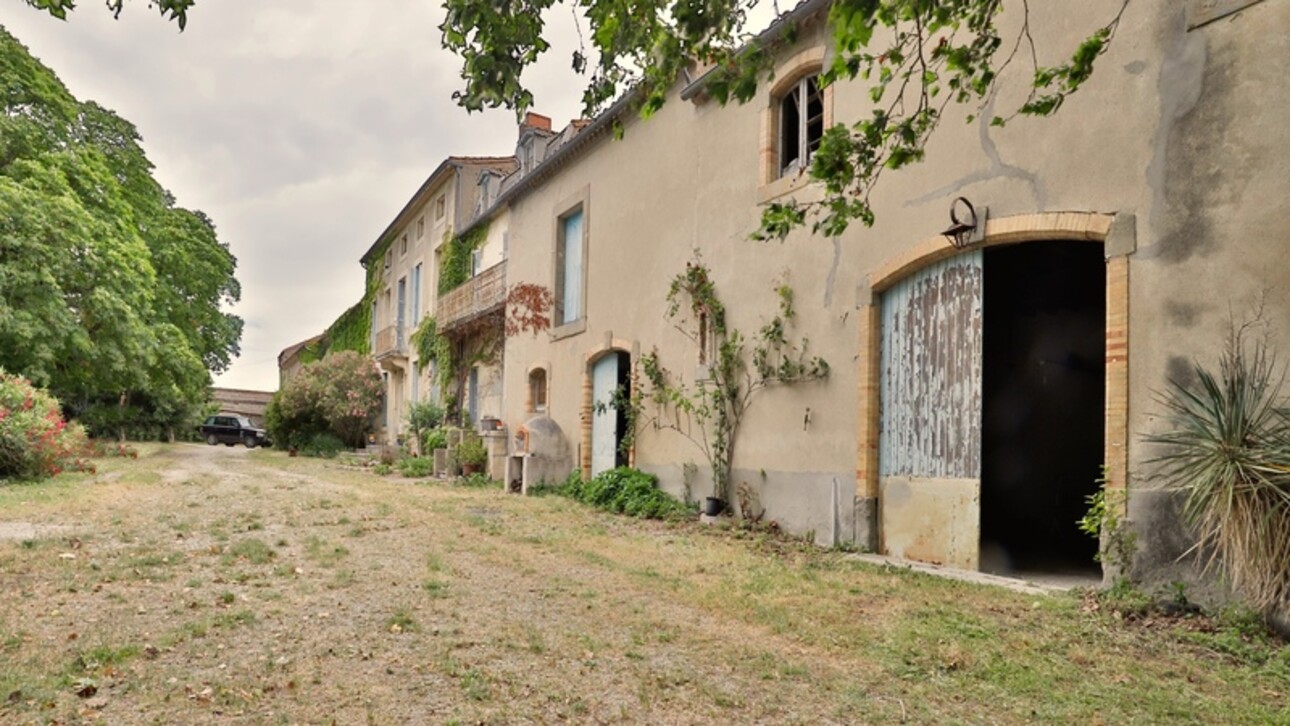 Photos 6 - Tourist - Property for sale 32 rooms near CARCASSONNE (11) 2 dwellings 522m2 + park 2.82 hectares + outbuildin
