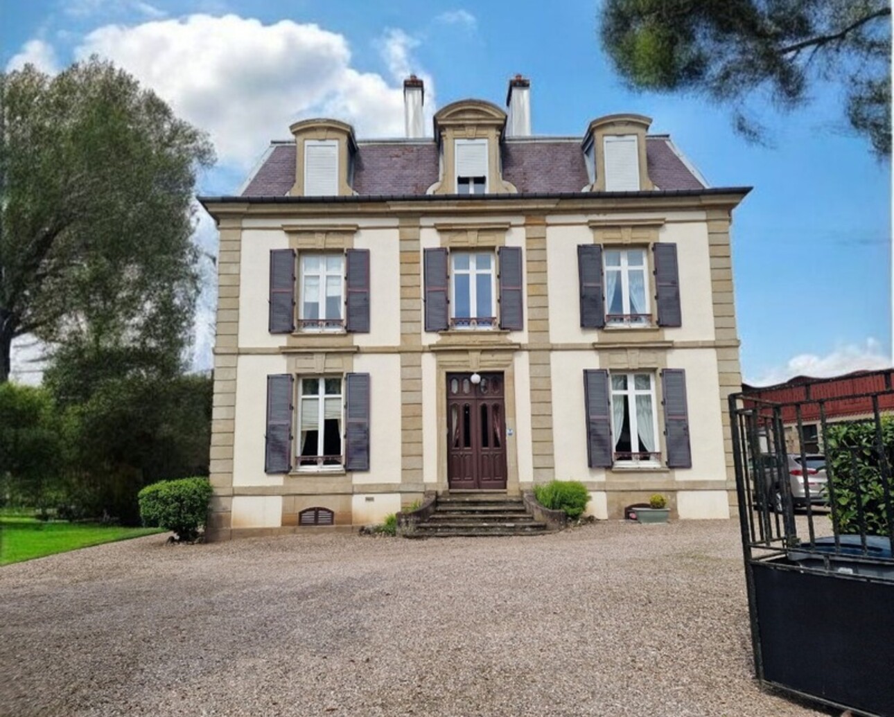 Photos 1 - Prestigious - Property for sale 9 rooms near VITTEL (88) HOUSE T9 with OUTBUILDINGS and SWIMMING POOL / 3300 m2 of