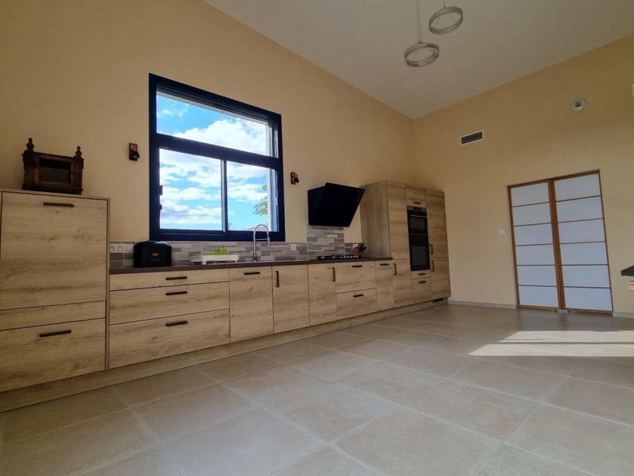Photos 13 - Prestigious - Property