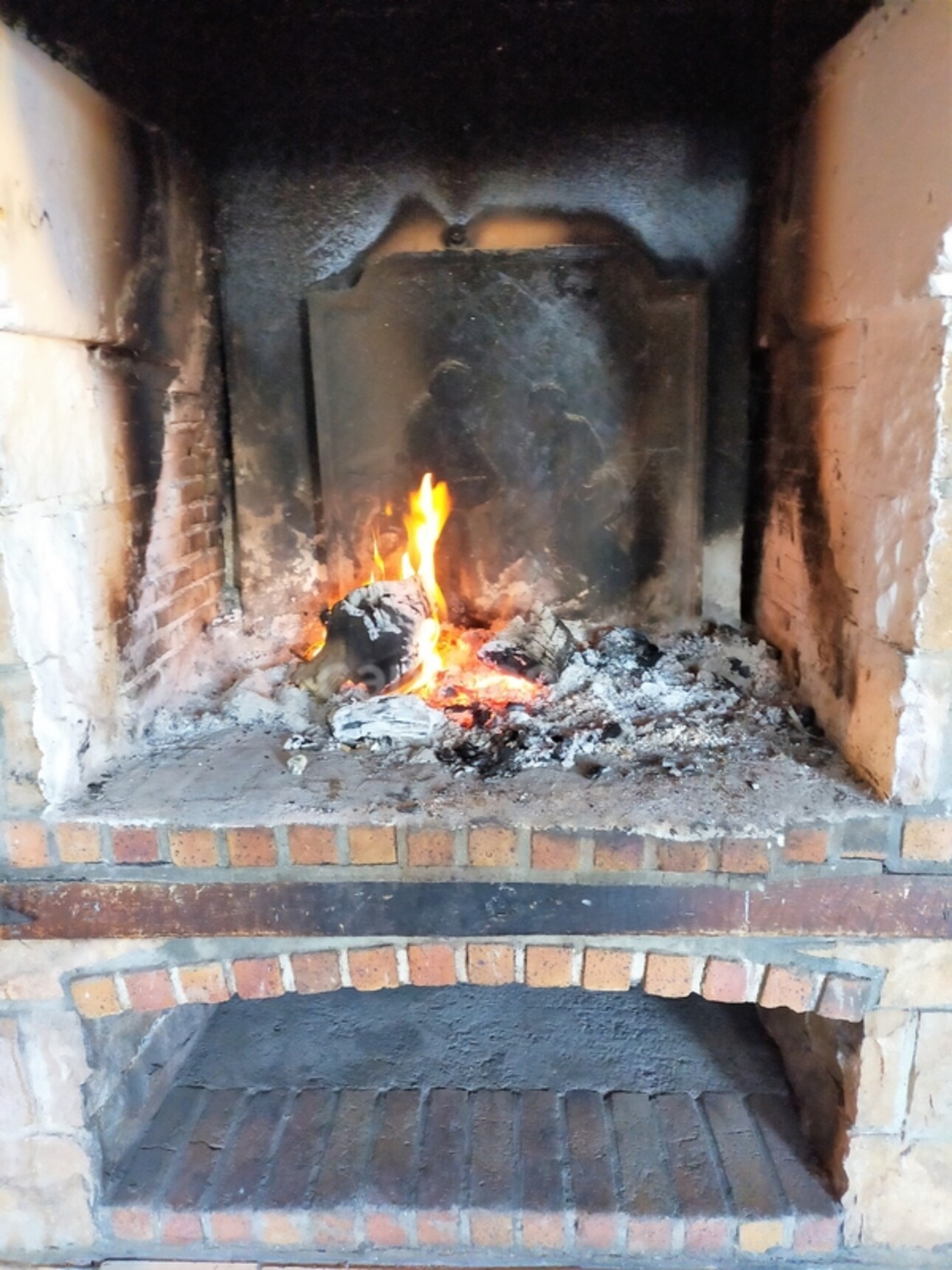 Photos 3 - Prestigious - Belle et Authentique Propriété Normande, avec travaux, 330 000 €, 9 pièces sur environ 1400 m², avec dépendances