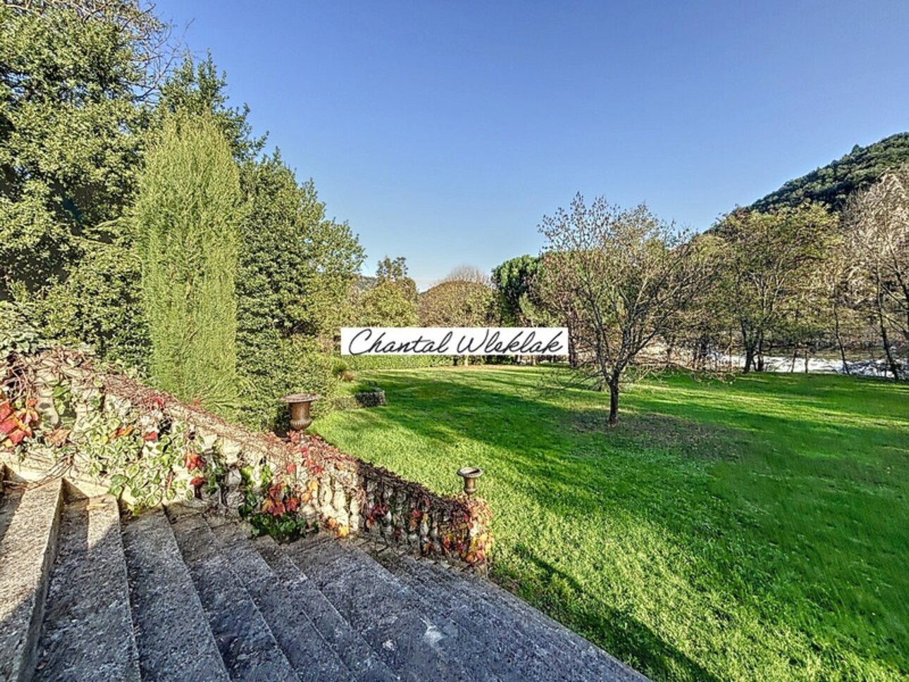 Photos 2 - Prestigious - Property for sale 33 rooms PONT DE LABEAUME (07) living area 772 m2 - Land 2 ha