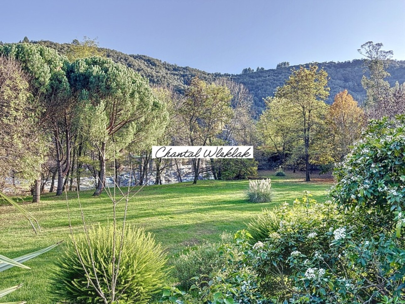Photos 26 - Prestigious - Property for sale 33 rooms PONT DE LABEAUME (07) living area 772 m2 - Land 2 ha