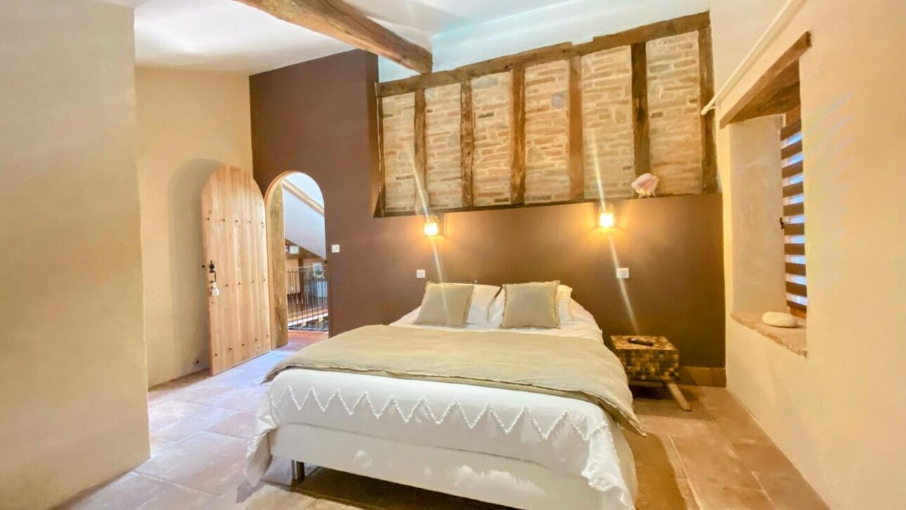 Photos 8 - Prestigious - House