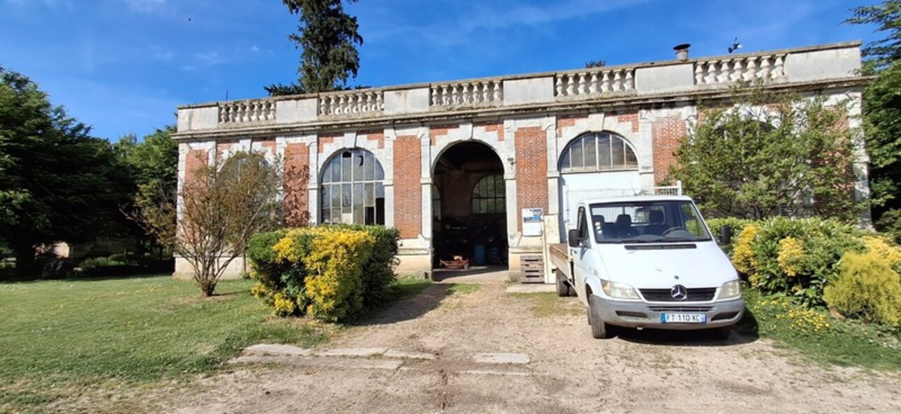 Photos 22 - Prestigious - Château du XVIII eme a 1h10 de Paris. Conçu pour accueillir activités professionnelles et vie familiale indépendante