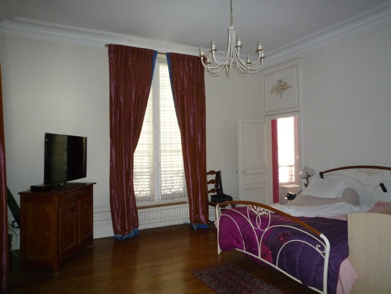 Photos 28 - Prestigious - Department Aisne (02), CHATEAU THIERRY center, 1850 residence of 600 m² of living space and enclosed
