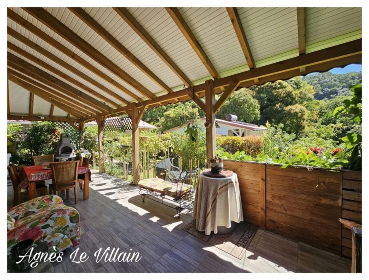 Photos 2 - Touristique - Propriété Maison + 3 Gites sur 5 000 m2 de Forêt