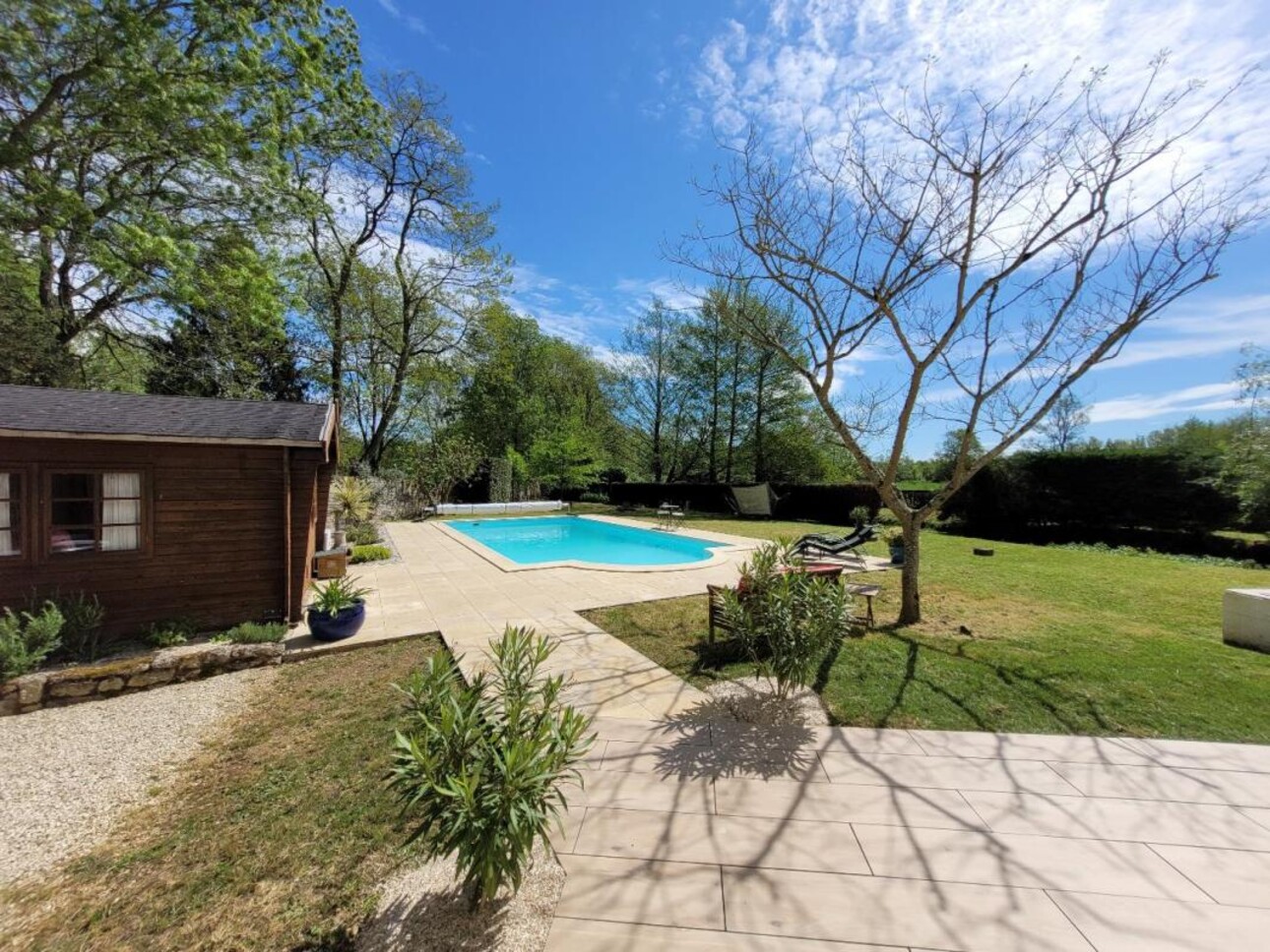 Photos 2 - Prestigious - Mansion
