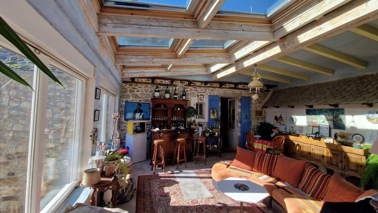 Photos 12 - Prestigious - House