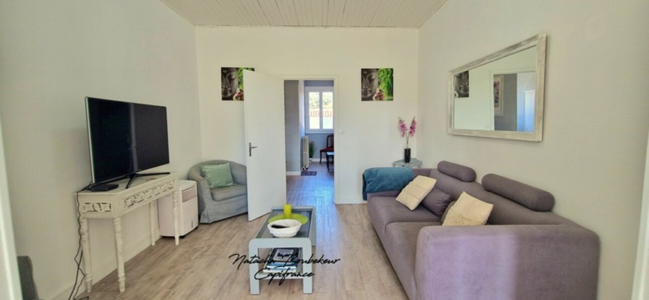 Photos 18 - Prestige - Maison de maître au bord de la Dordogne, 297 m2, 10 p, avec dépendances + piscine