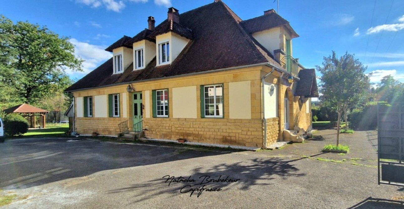 Photos 25 - Prestige - Maison de maître au bord de la Dordogne, 297 m2, 10 p, avec dépendances + piscine