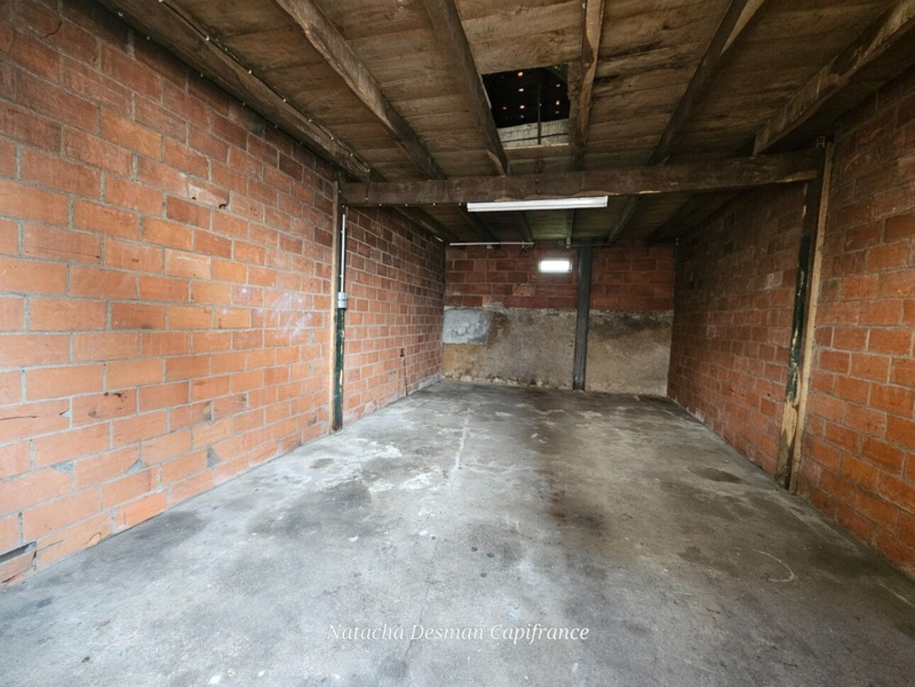 Photos 3 - Touristique - Garages- Remises  à vendre CHASSENEUIL SUR BONNIEURE (16)
