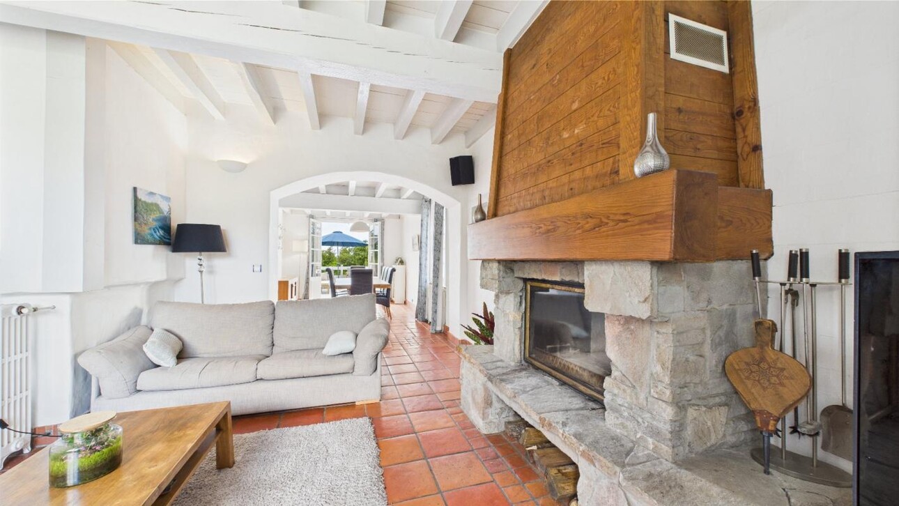 Photos 4 - Prestigious - Property