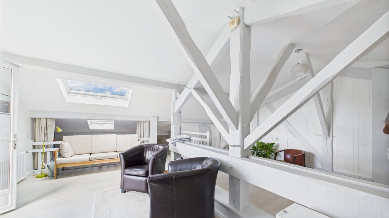 Photos 11 - Prestigious - Property