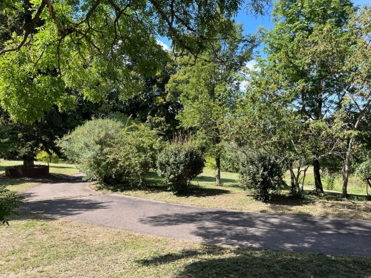 Photos 2 - Prestigious - Late 18th century property for sale - 9,000m2 wooded park - Ideal for Gite - Bed and Breakfast -