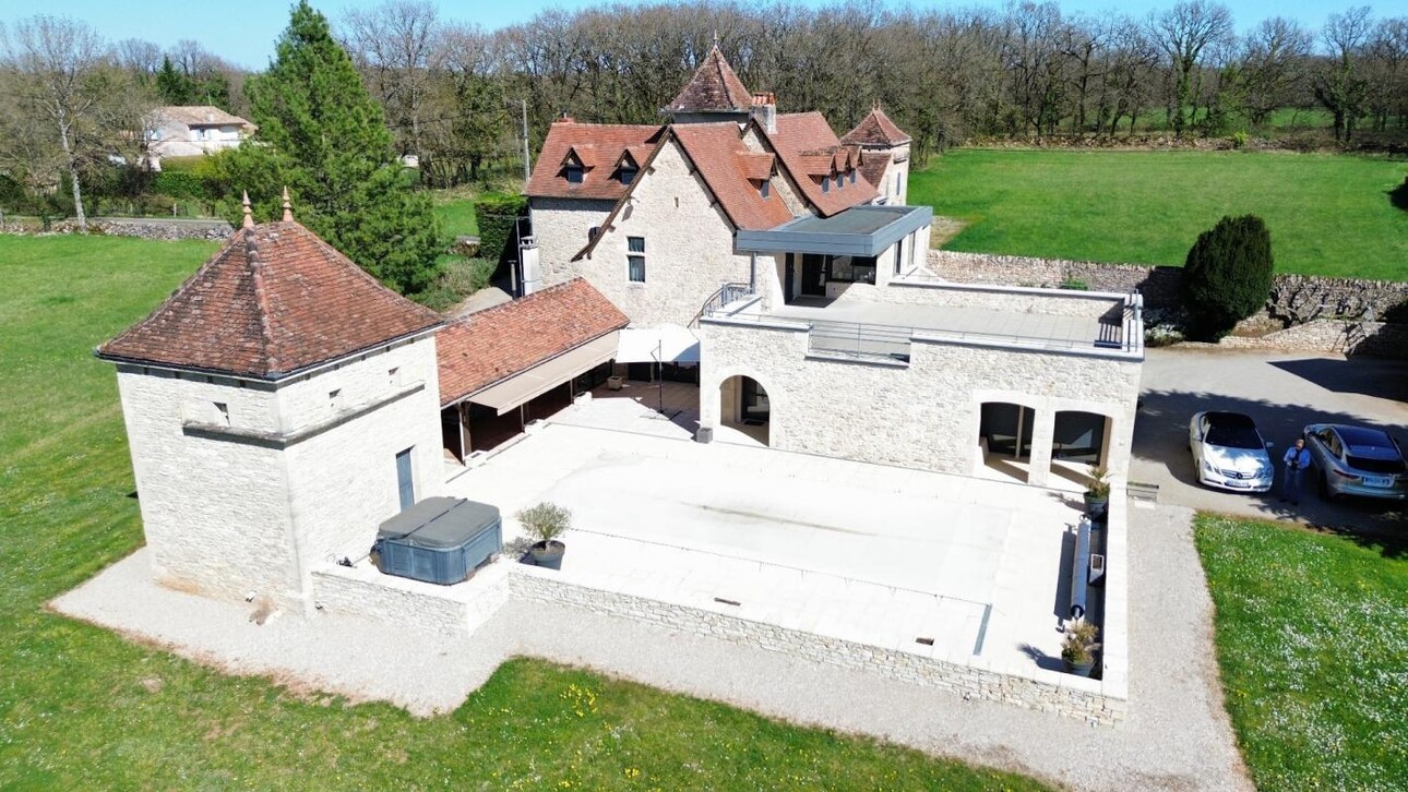 Photos 2 - Prestige - Demeure