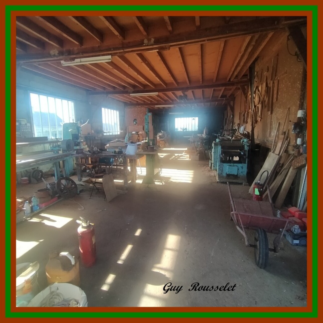 Photos 10 - Touristique - Propriété à vendre 9 pièces + Ateliers et Hangars Annexes COURCELLES LES SEMUR (21)
