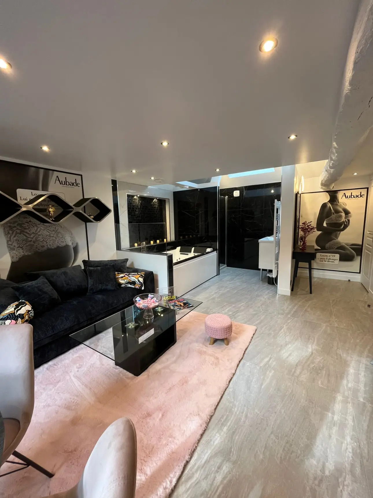 Photos 4 - Tourist - Maison en pierre divisée en 4 Gîtes à thèmes
