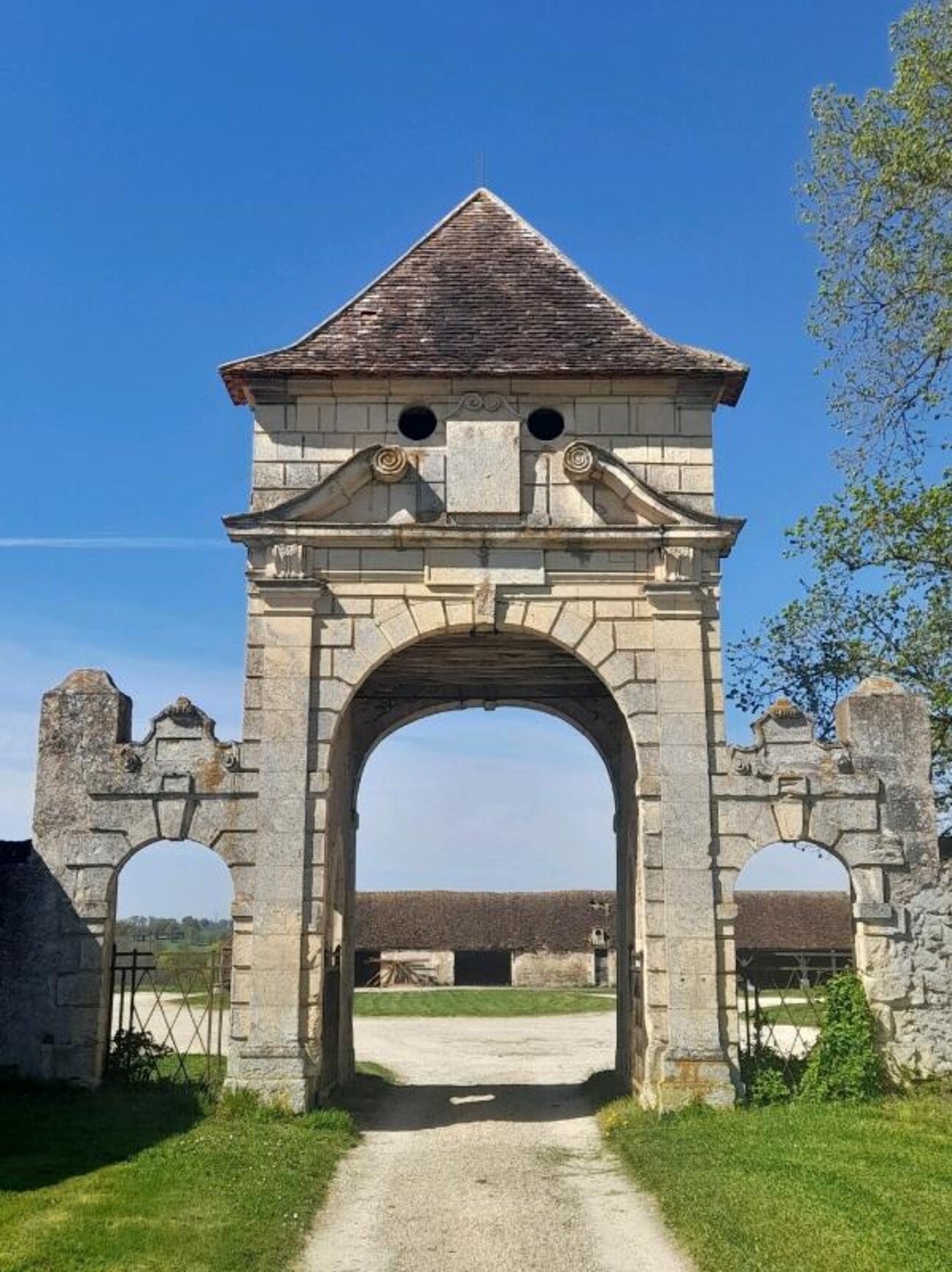Photos 2 - Prestige - NIEVRE