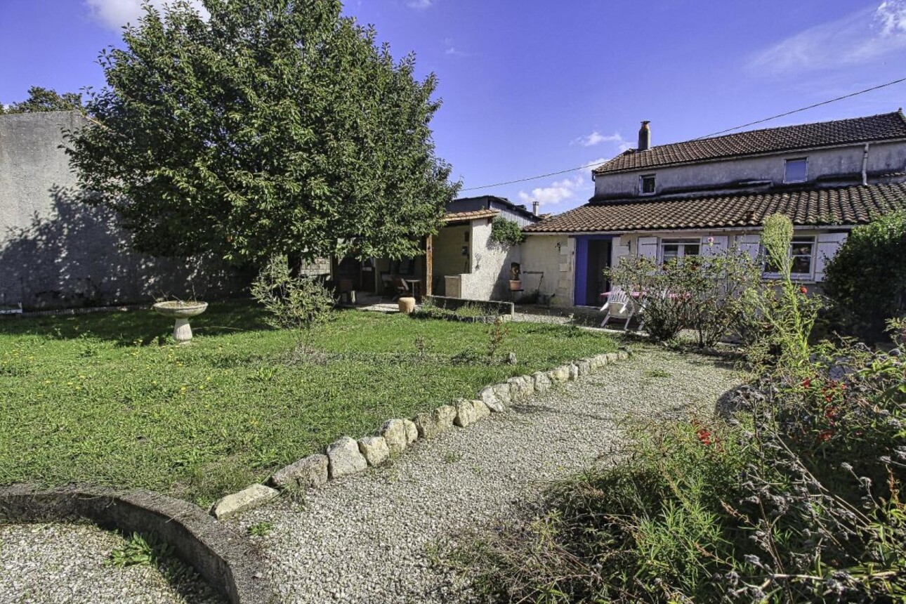 Photos 1 - Prestigious - House