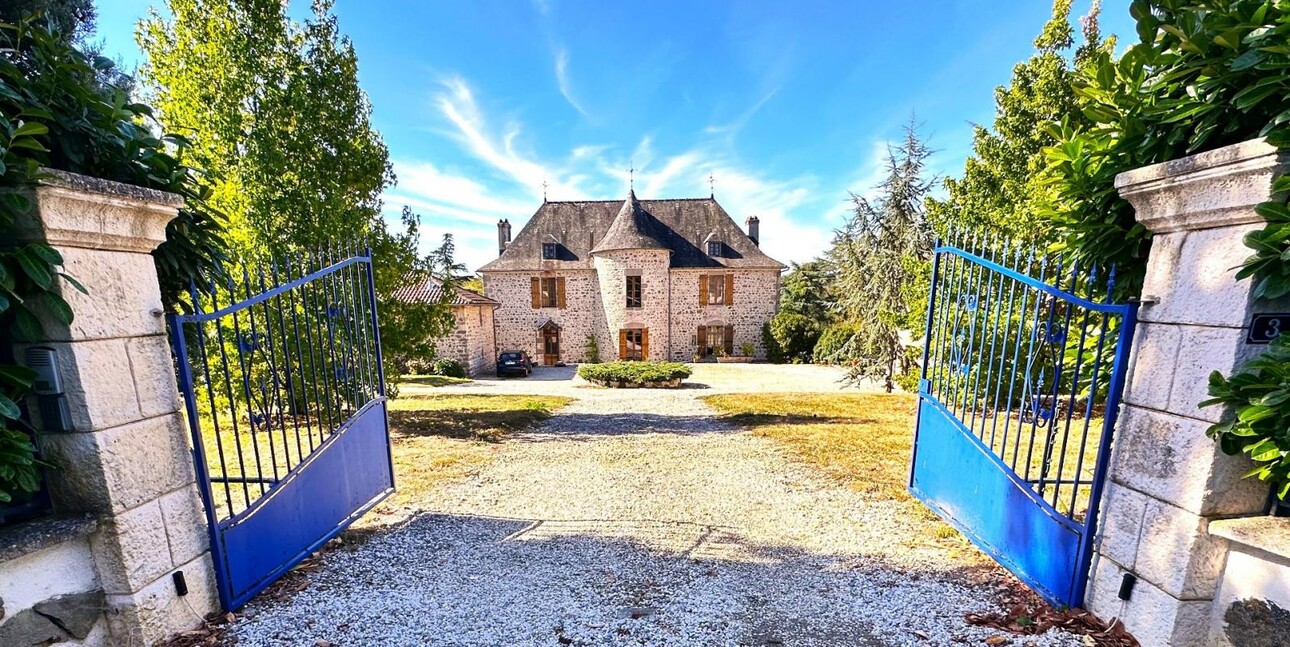 Photos 2 - Prestigious - Manorhouse