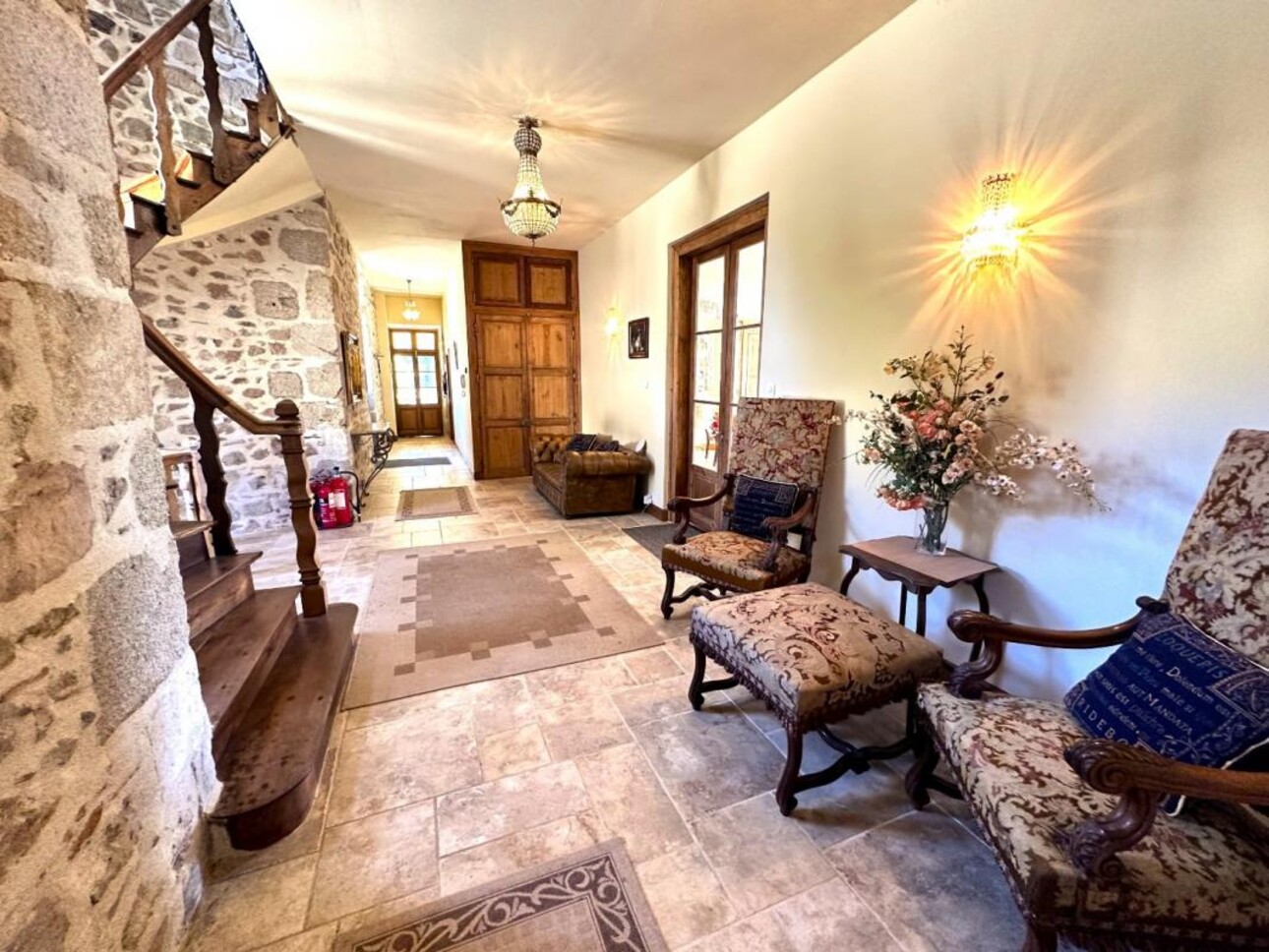 Photos 5 - Prestigious - Manorhouse