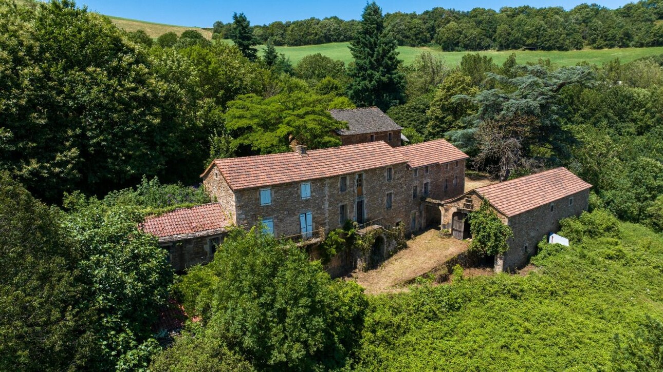 Photos 1 - Equestrian - Farmhouse