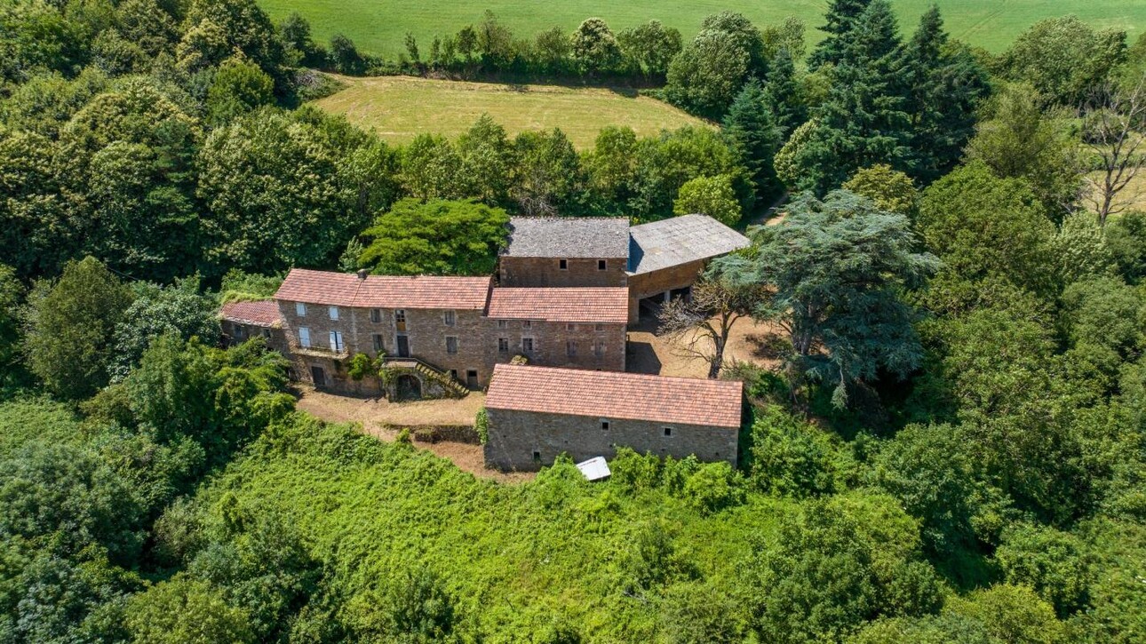 Photos 9 - Equestrian - Farmhouse