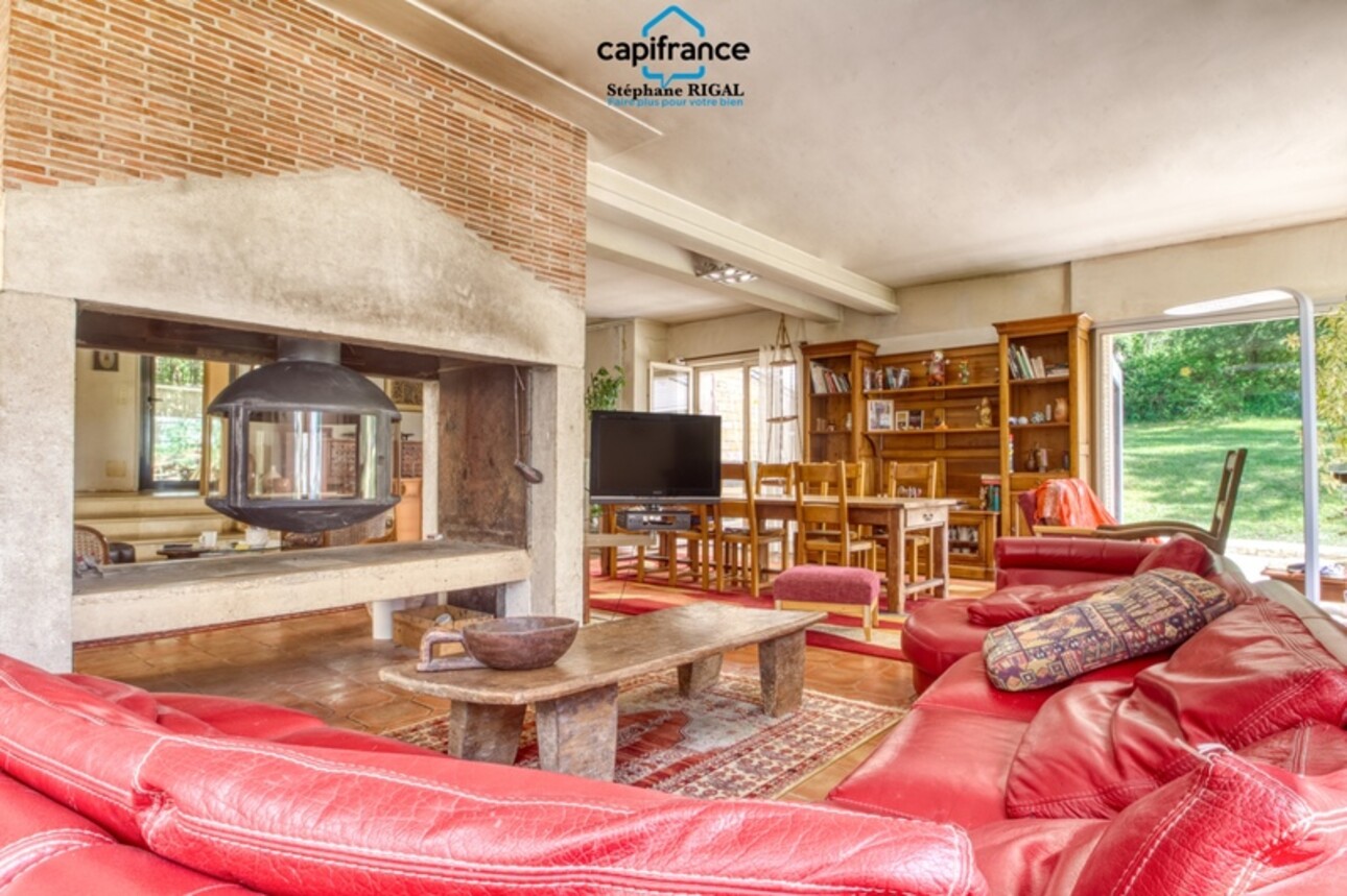 Photos 10 - Prestige - Dpt Lot et Garonne (47), à vendre FUMEL propriété en pierre P7 sur un terrain de 4ha de terrain