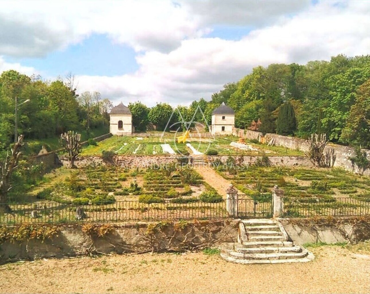Photos 8 - Prestige - Château à 10 min de Tours de 500m2 sur un magnifique parc de 5ha